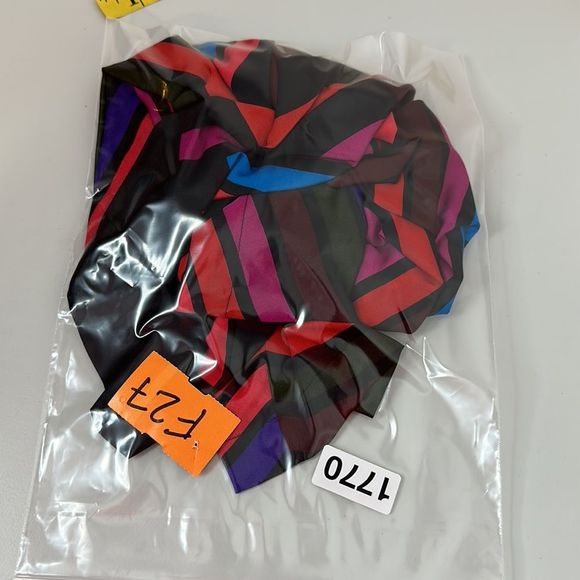 Trina Turk Womens Top Shirt size Medium Striped Boxy Popover Smooth - Picture 12 of 13